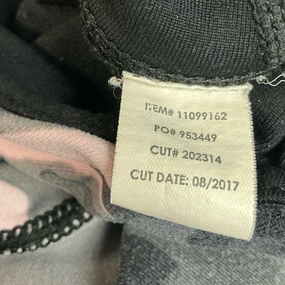 Torrid Women's Camouflage Leggings in Black, Gray, and Pink - Picture 4 of 8